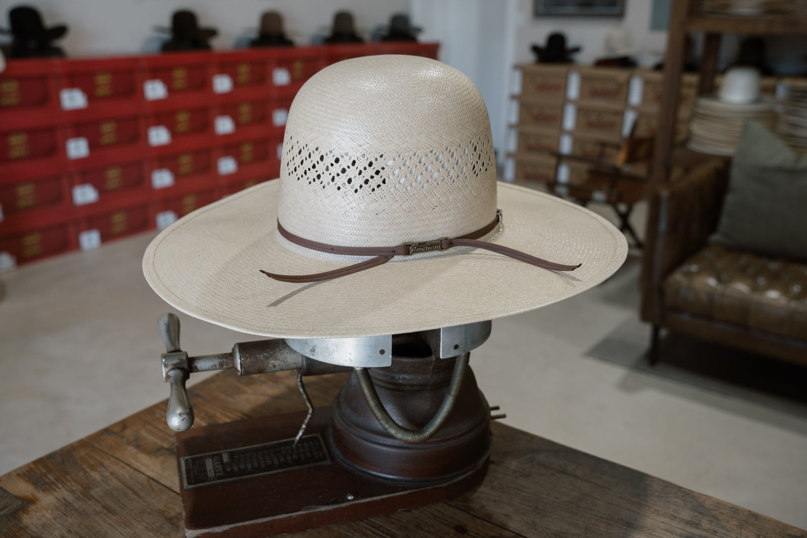 American Hat Co. 7300 4 1/2"