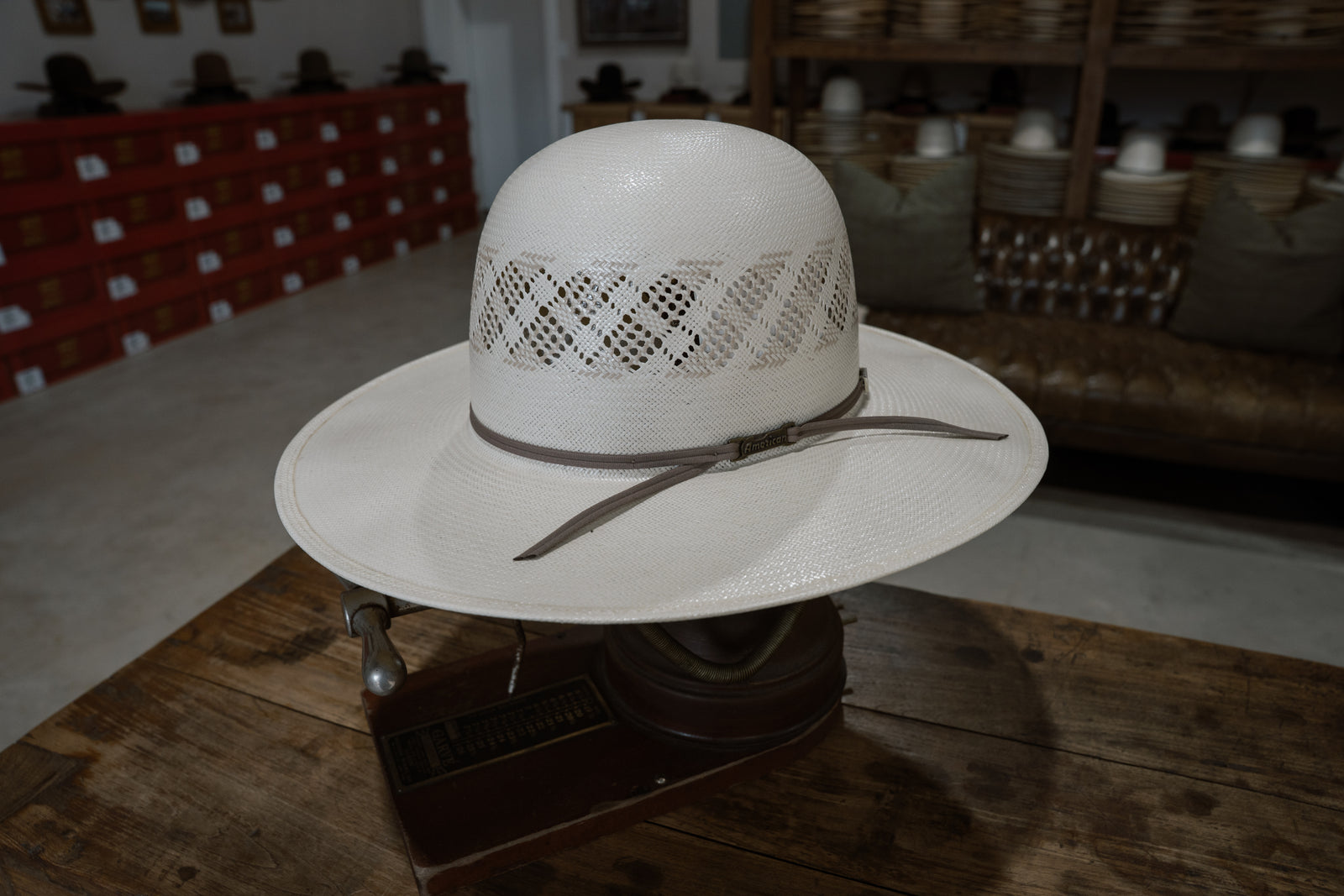 American Hat Co. 6300 4 1/8"