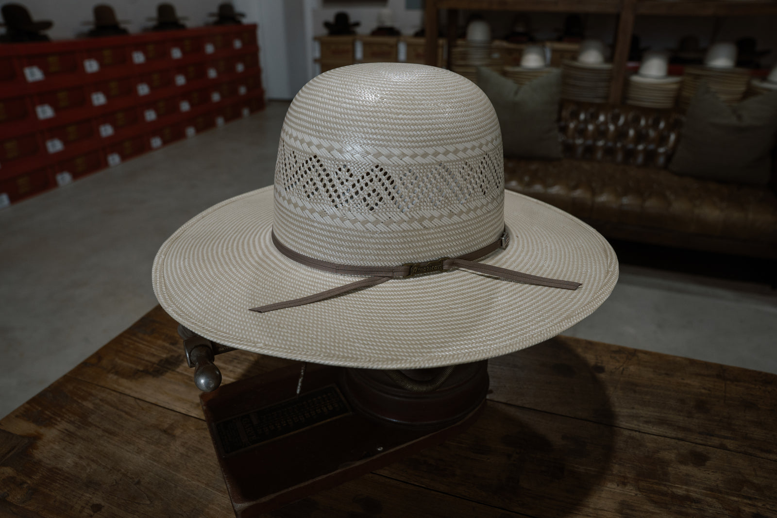 American Hat Co. 6600 4 1/8"