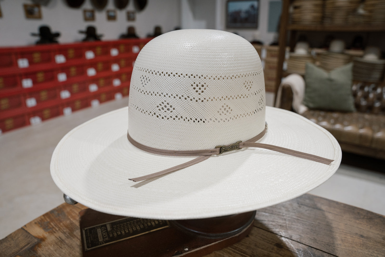 American Hat Co. 8200 4 1/4"